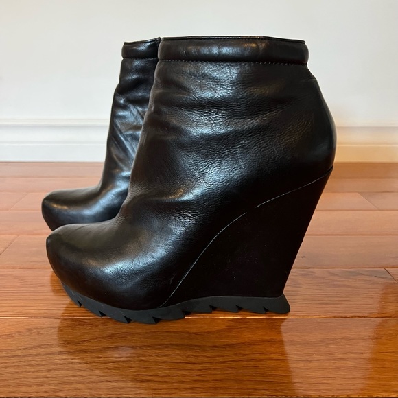 Camilla Skovgaard wedge ankle boot size 39 - Picture 5 of 9